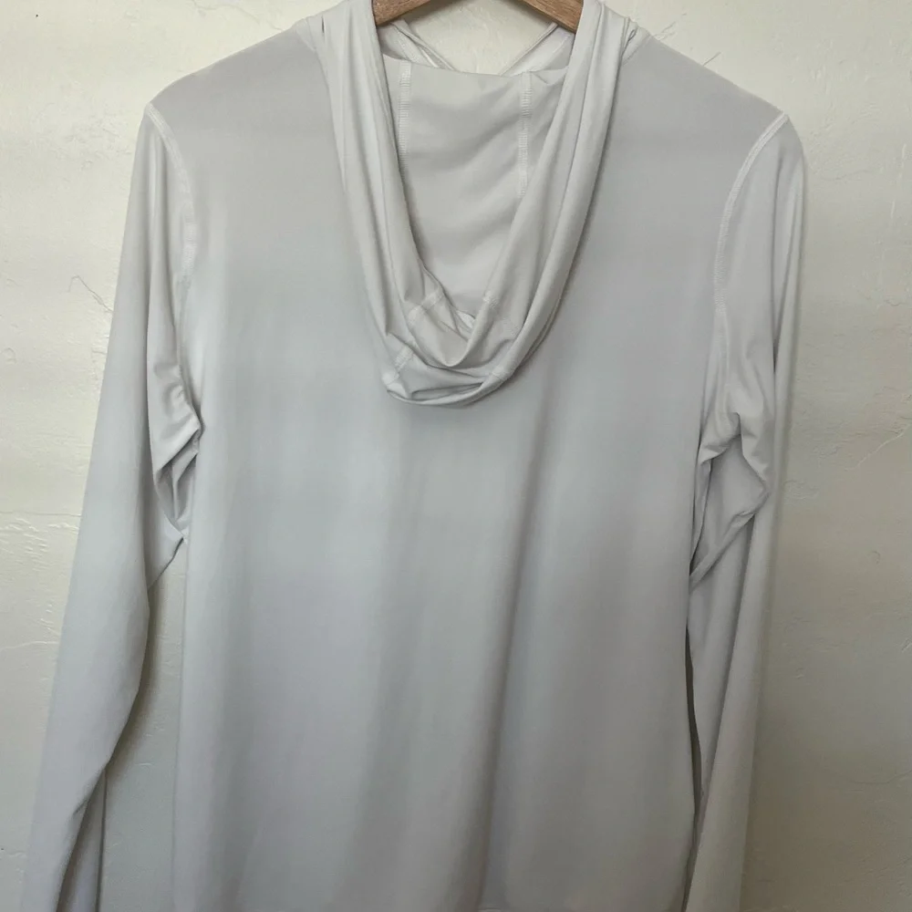 Mountain Hardwear Crater Lake long sleeve lightweight hoodie/sun shirt - Picture 6 of 11